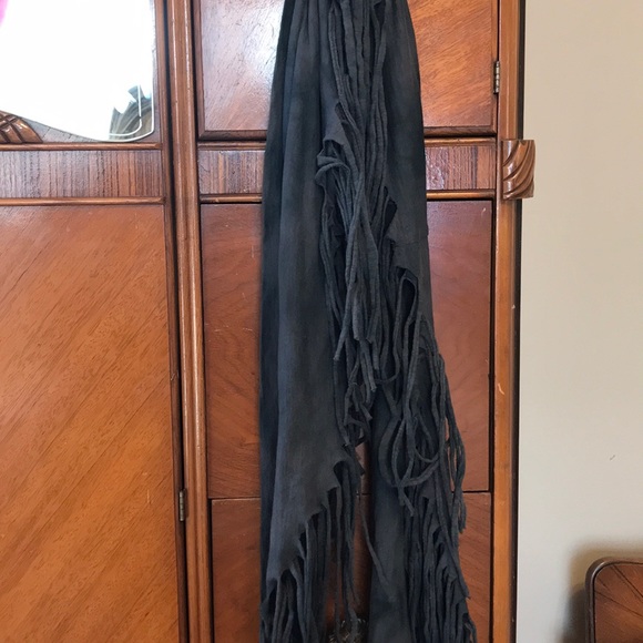 Infinity Scarf - Picture 2 of 3